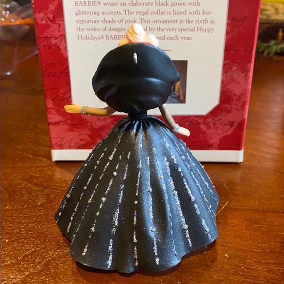 1997 Barbie ornament with box - Picture 3 of 9